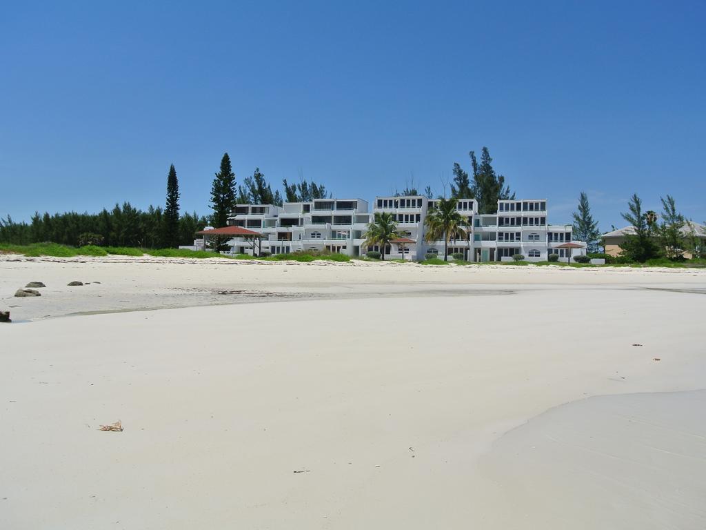 Tyne Beach Terrace Apartments Freeport Room photo